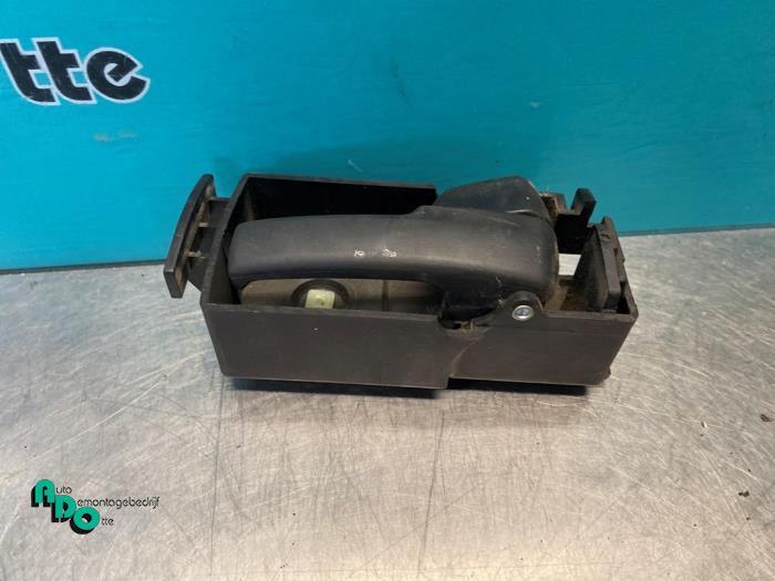 Portiergreep 2Deurs rechts van een Ford Transit Connect (Tra, Auto-onderdelen, Carrosserie, Gebruikt, -, -, Ophalen of Verzenden