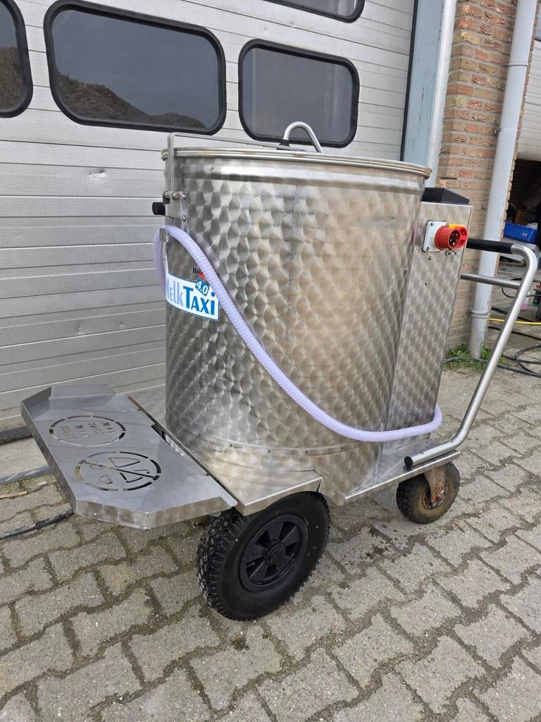 Holm en laue melktaxi 4.0 260L runderen, kalveren, opfok