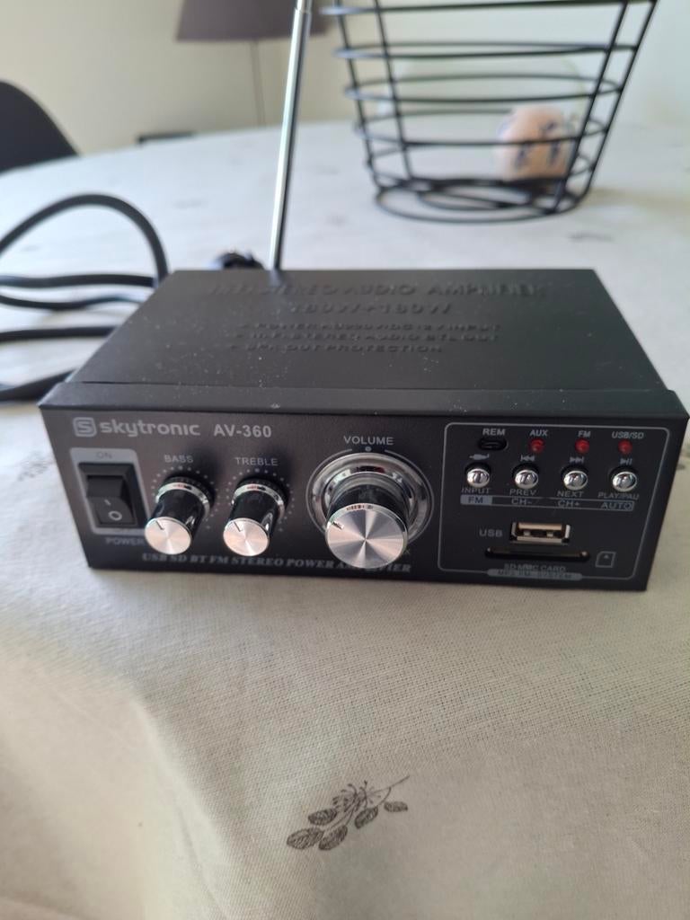 Skytronic hifi stereo audio amplifier av 360, Ophalen of Verzenden