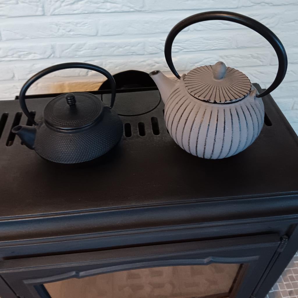 Gietijzeren waterketel, Ophalen, Zo goed als nieuw