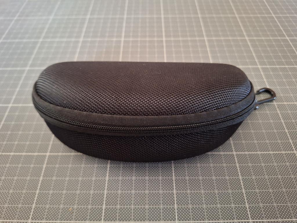 RAY-BAN Art Deco Metal Oval de BAUSCH & LOMB., Enlèvement, Comme neuf, Lunettes de soleil, Ray-Ban