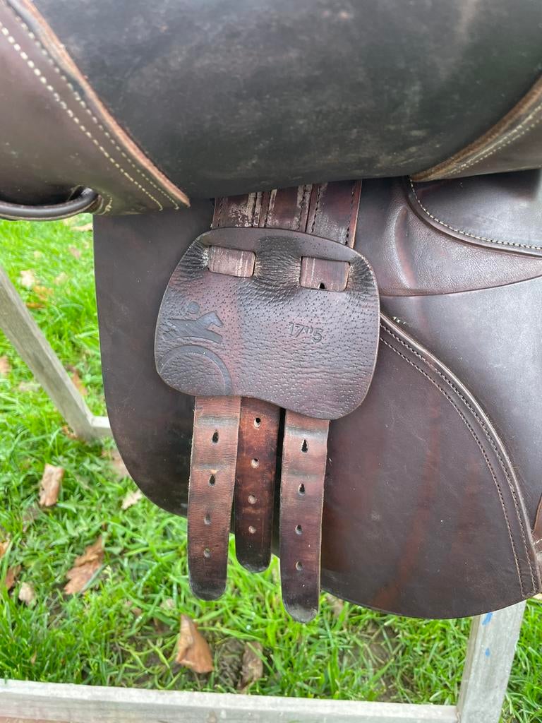 Springzadel fouganza, Dieren en Toebehoren, Paarden en Pony's | Zadels, Ophalen, Gebruikt