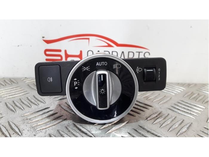 Licht Schakelaar van een Mercedes B-Klasse, Gebruikt, -, Ophalen of Verzenden, -