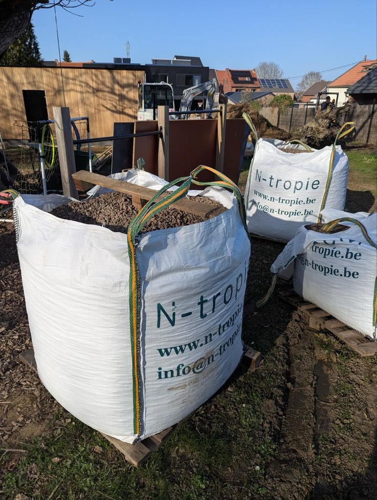 Lava 8/12 fijn, 2m3 2x bigbag, 2000kg, Tuin en Terras, Zand, Ophalen