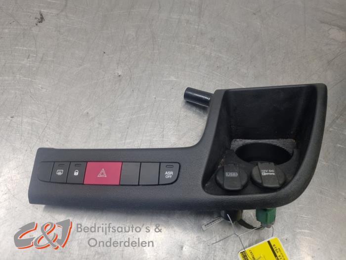 Bekerhouder van een Peugeot Boxer, Auto-onderdelen, Gebruikt, -, -, Ophalen of Verzenden