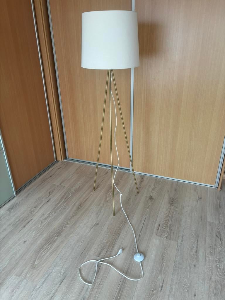 Lampe à vendre, Maison & Meubles, Enlèvement, Comme neuf, Métal, 100 à 150 cm