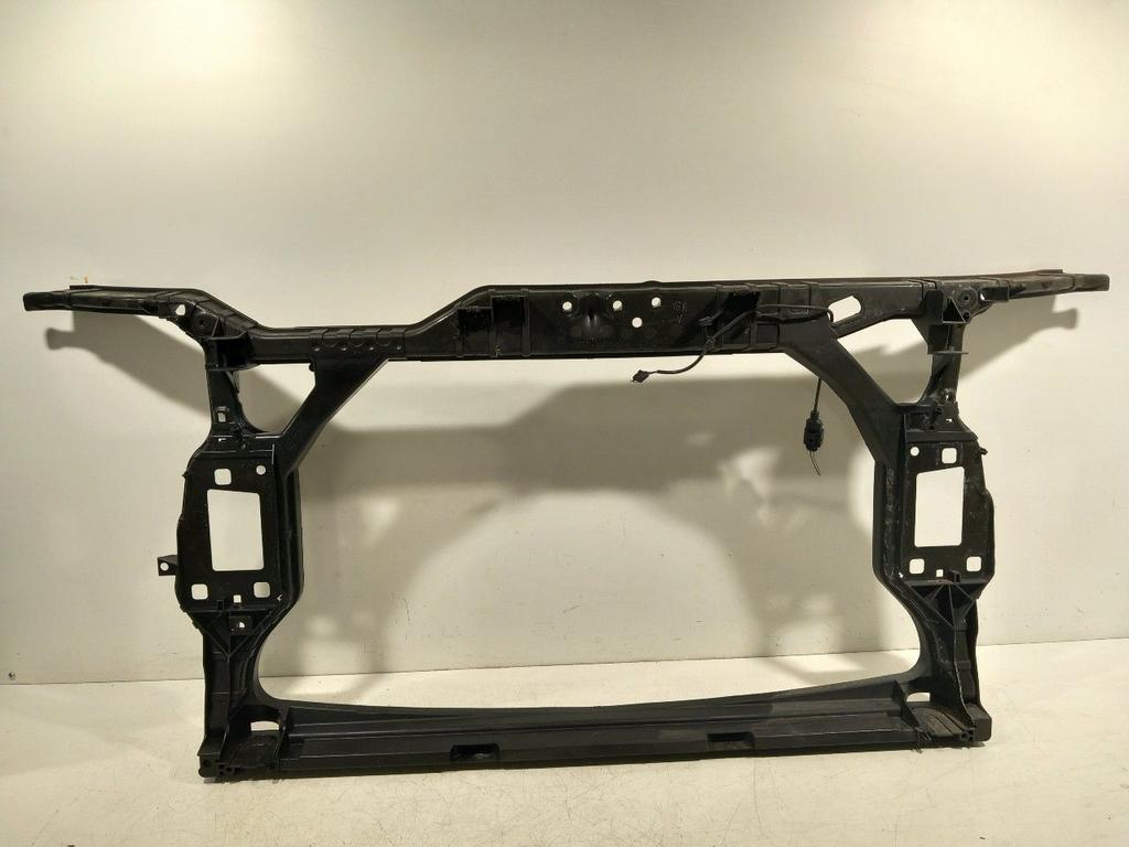 Voorfront Audi A4, Onderdelen@venauto.nl, Van der Ven Autorecycling B.V., Gebruikt, Ettenseweg 76, 4706 PB Roosendaal, The Netherlands