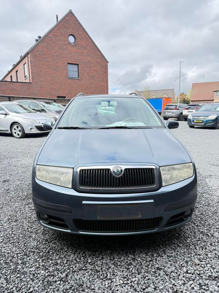Skoda oktavia 1.4 tdi, Auto's, Skoda, Voorwielaandrijving, Stof, Zwart, Zwart