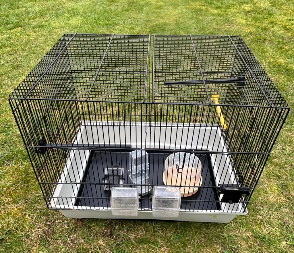 Vogelkooi / parkietenkooi met accessoires, Dieren en Toebehoren, Ophalen, Kunststof, Vogelkooi