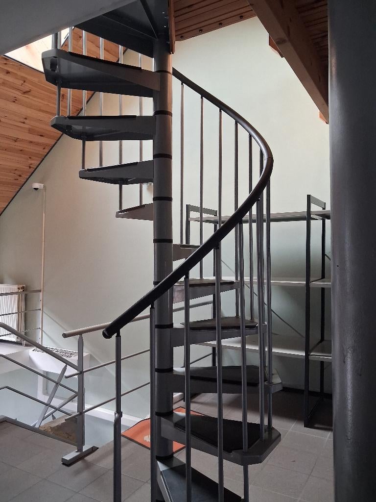 escalier  colimacon, Bricolage & Construction, Échelles & Escaliers, Enlèvement, Utilisé, Escalier, 2 à 4 mètres