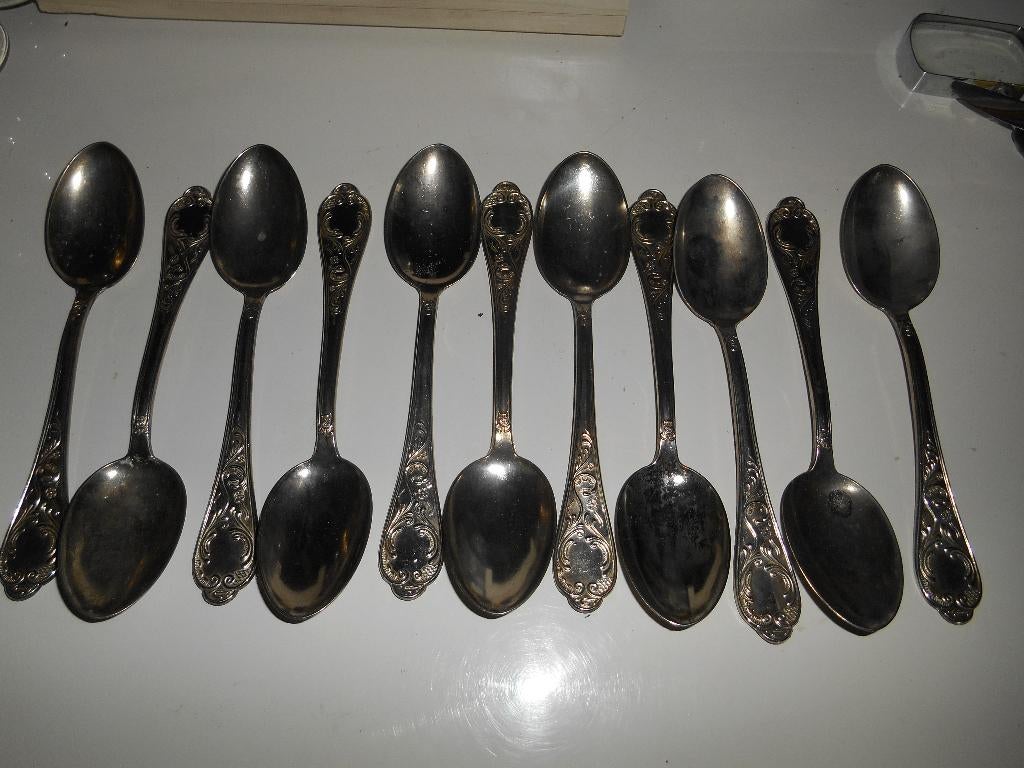 Lot de 11 cuillères en métal argenté ( 800), Enlèvement ou Envoi