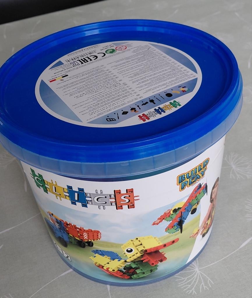 Clics: + 120 stuks, Ophalen