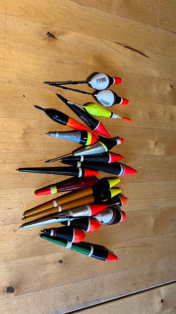 19 foreldobbers (2-5g) – merendeels ongebruikt, Watersport en Boten, Hengelsport | Algemeen, Zo goed als nieuw, Dobber of Lood