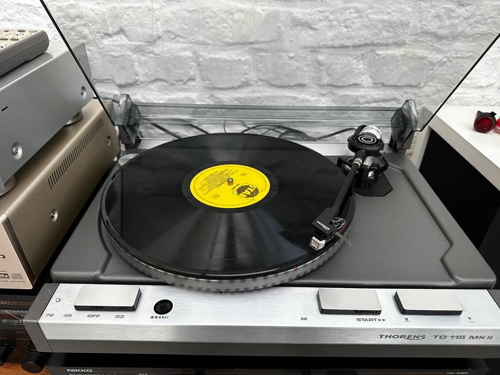 Thorens TD 115 mk2 platenspeler, Audio, Tv en Foto, Platenspelers, Ophalen, Zo goed als nieuw, Platenspeler, Thorens