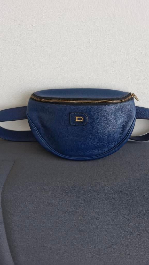 Pochette delvaux en très bonne état, Handtassen en Accessoires, Toilettassen, Ophalen of Verzenden