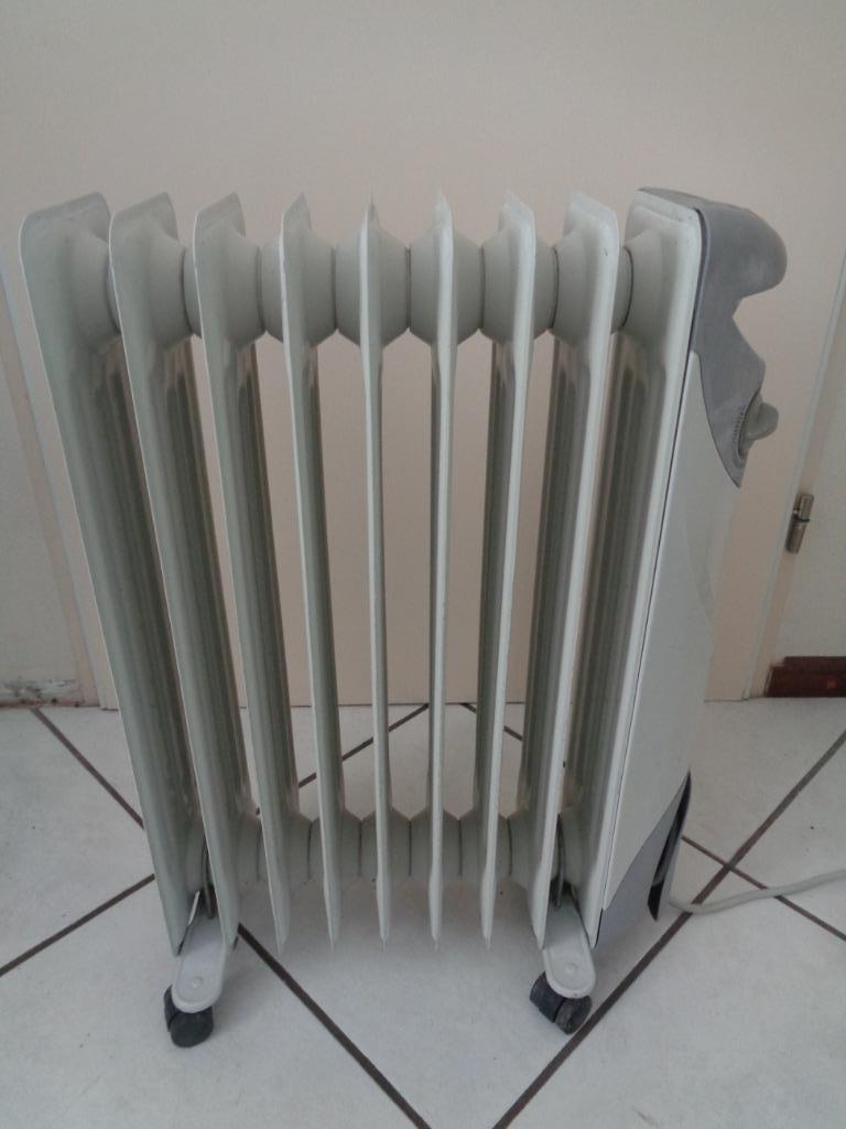 Radiateur électrique Pelgrim OR9500 TS, 800 watts ou plus, Comme neuf, Enlèvement, Radiateur