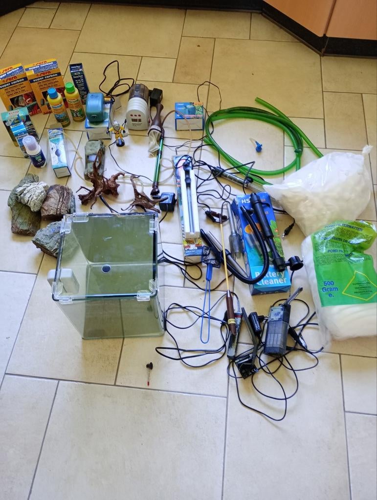 Aquarium Dennerle 20 litres + accessoires, Animaux & Accessoires, Poissons | Aquariums & Accessoires, Utilisé, Aquarium vide, Enlèvement