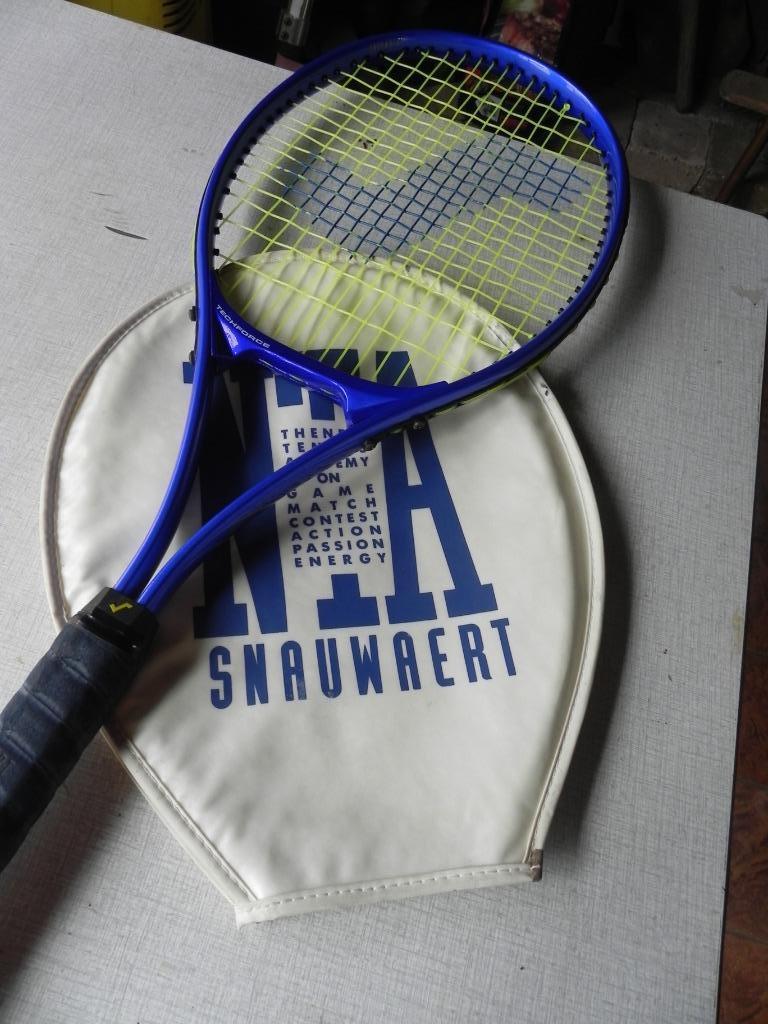 tennisracket snauwaert, Sport en Fitness, Tennis, Ophalen, Zo goed als nieuw, Racket, Overige merken
