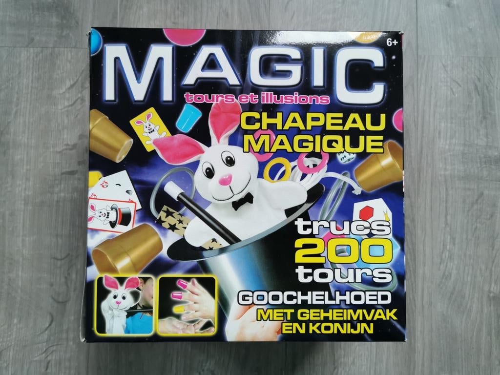 Doos met goocheltrucs, Enfants & Bébés, Jouets | Éducatifs & Créatifs, Utilisé, Découverte, Enlèvement ou Envoi