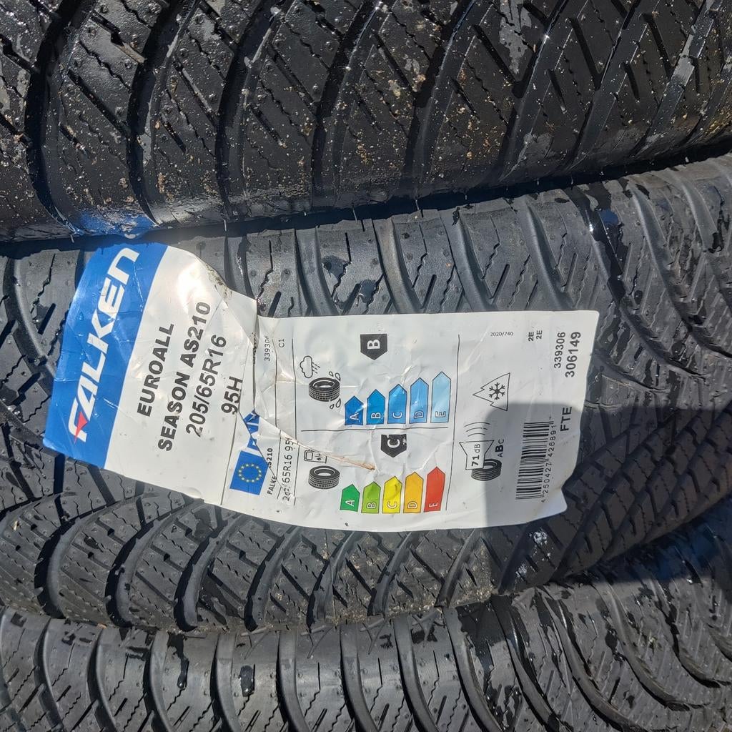 Pneux neuf! 205/65R16 95H, Enlèvement, Neuf