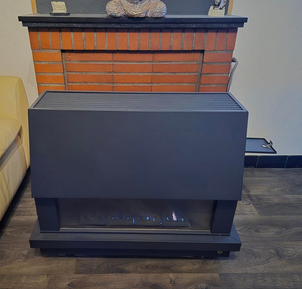 Poêle à gaz de la marque DRU, modèle Berlien, Maison & Meubles, Poêles, Gaz, Enlèvement