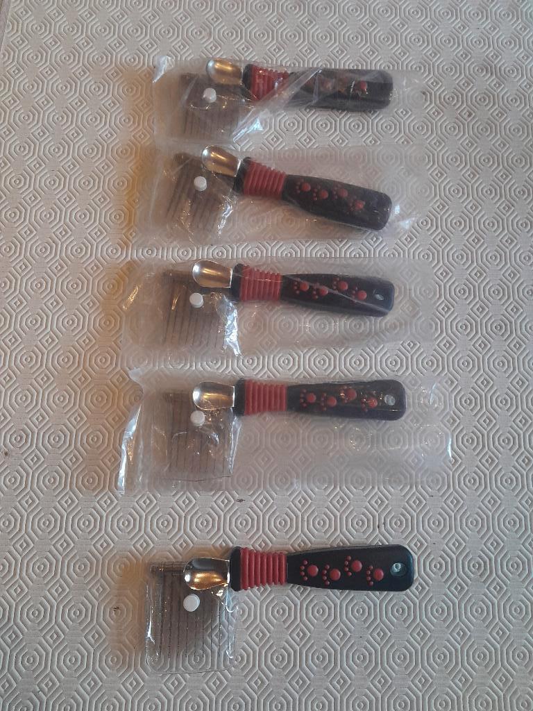 Peigne démêleur, Animaux & Accessoires, Enlèvement, Neuf