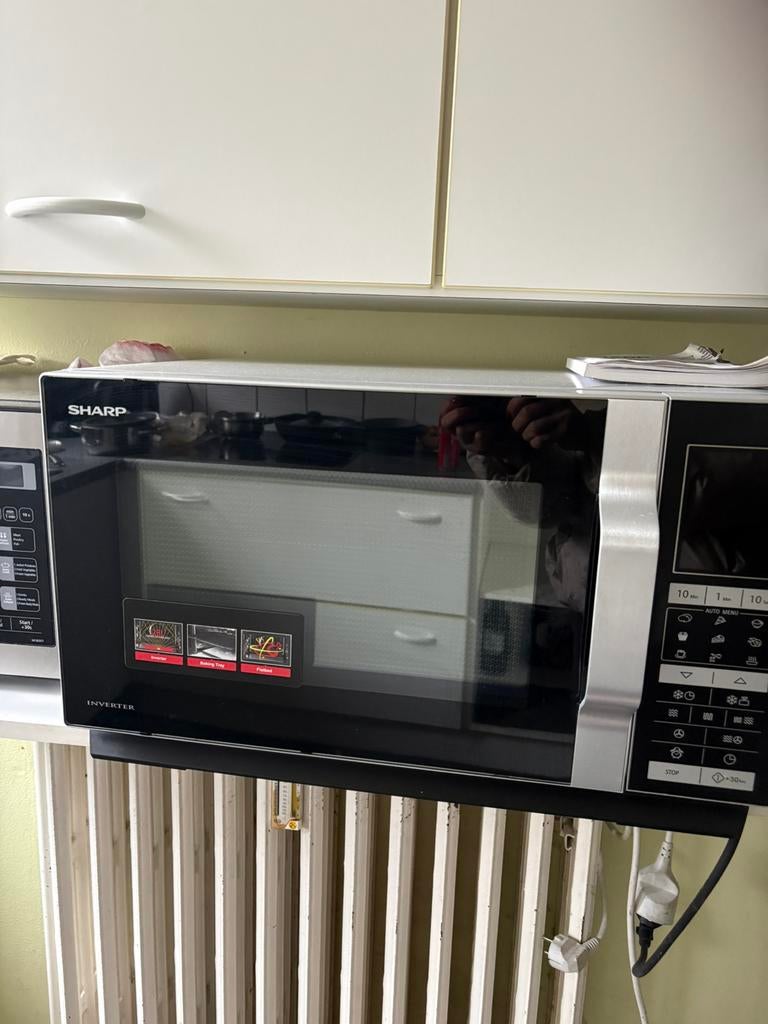 Combi- magnetron met grill en convectie SHARP, Elektronische apparatuur, Microgolfovens, Ophalen, Grill