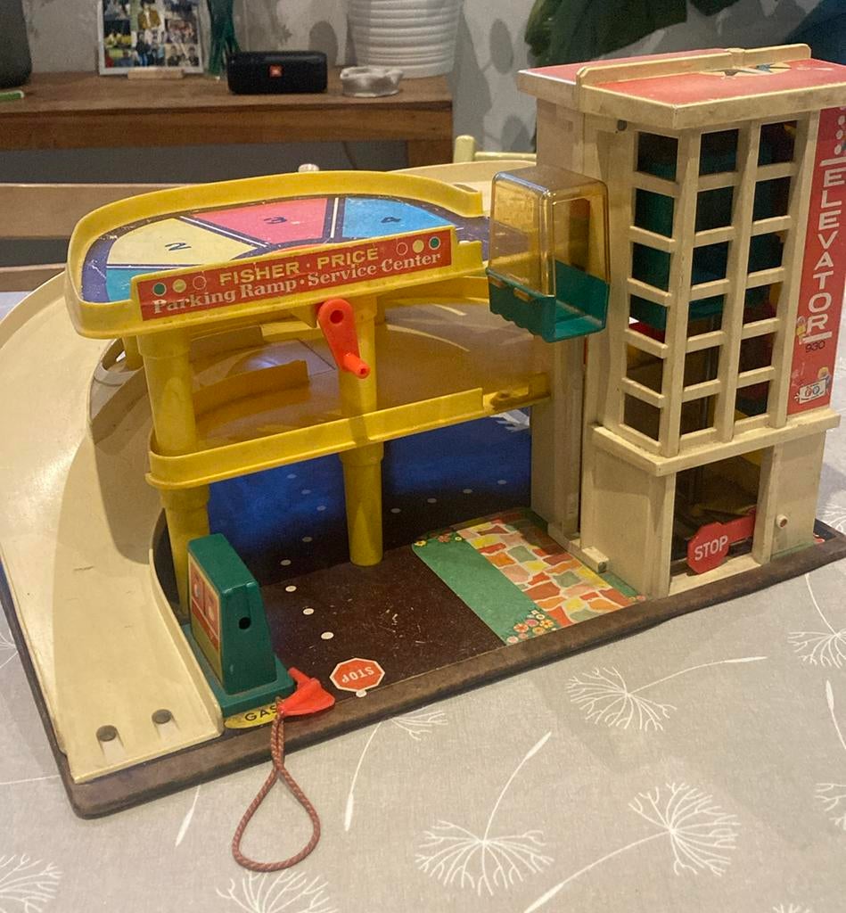 Vintage garage fisher price, Kinderen en Baby's, Speelgoed | Fisher-Price, Ophalen, Gebruikt, Auto of Voertuig, Met geluid