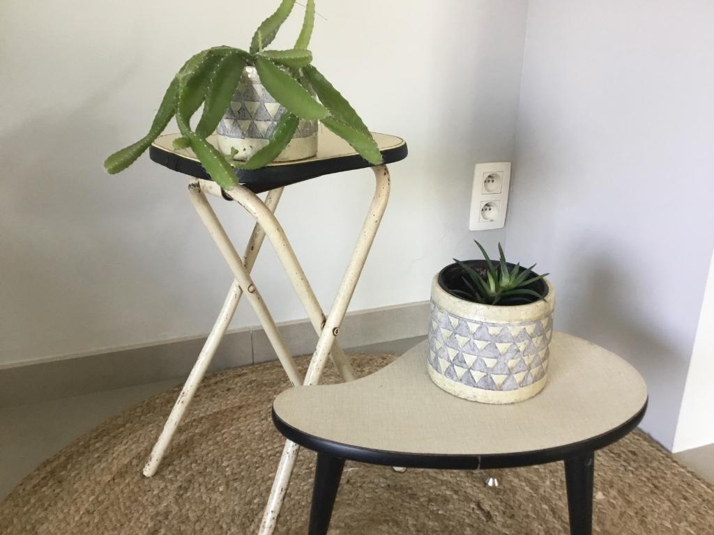 Table pour reins en formica, Enlèvement ou Envoi