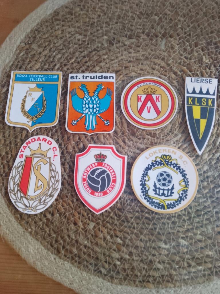 7 satijnen stickers seizoen 75/76, Ophalen of Verzenden, Zo goed als nieuw
