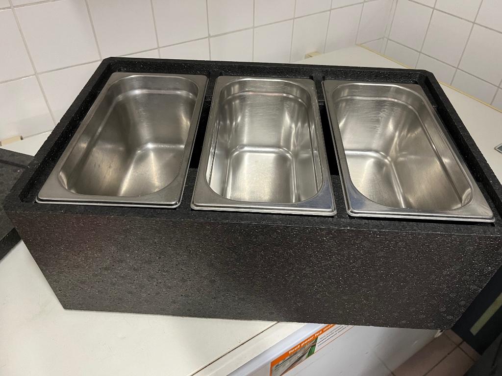 Thermobox nouveau42l pour transporter 3 bacs de 5 l de glace, Zakelijke goederen, Horeca | Food, IJs, Ophalen