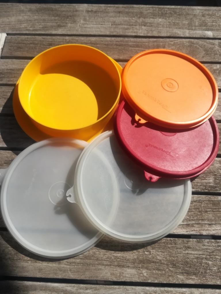 Tupperware potje voor fruitpap of slaatje met 4 deksels, Ophalen of Verzenden, Gebruikt, Overige materialen, Overige typen