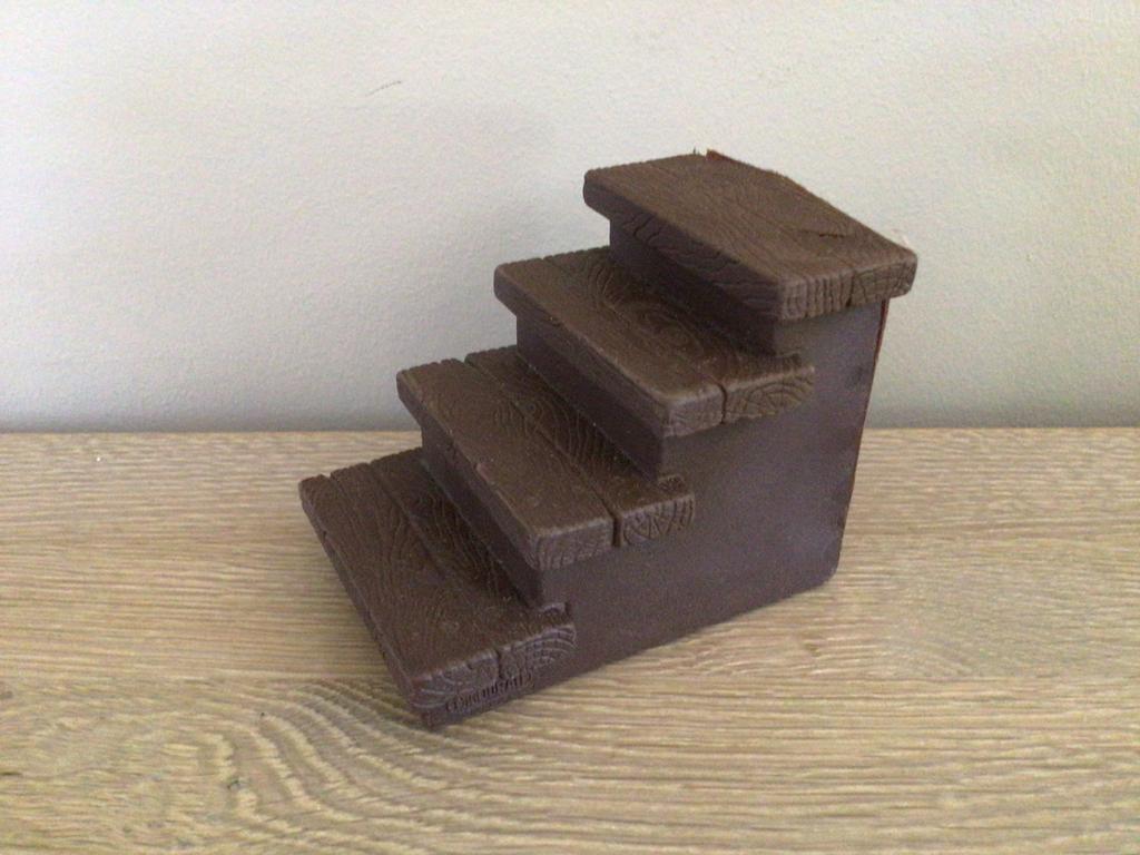 Vintage poppenhuis trap, Migliorati , Italy, Ophalen of Verzenden, Zo goed als nieuw, Poppenhuis