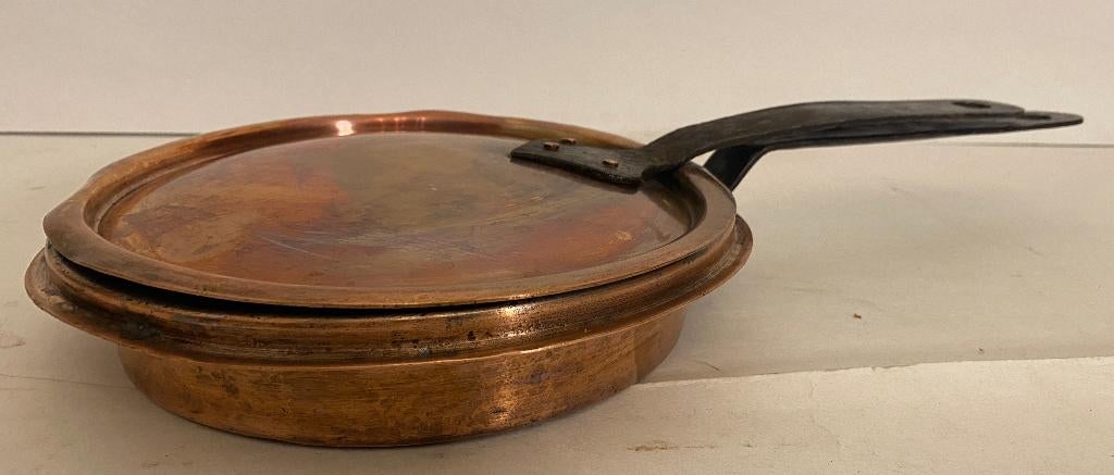 Oude koperen pan met deksel, Antiek en Kunst, Ophalen of Verzenden, Koper