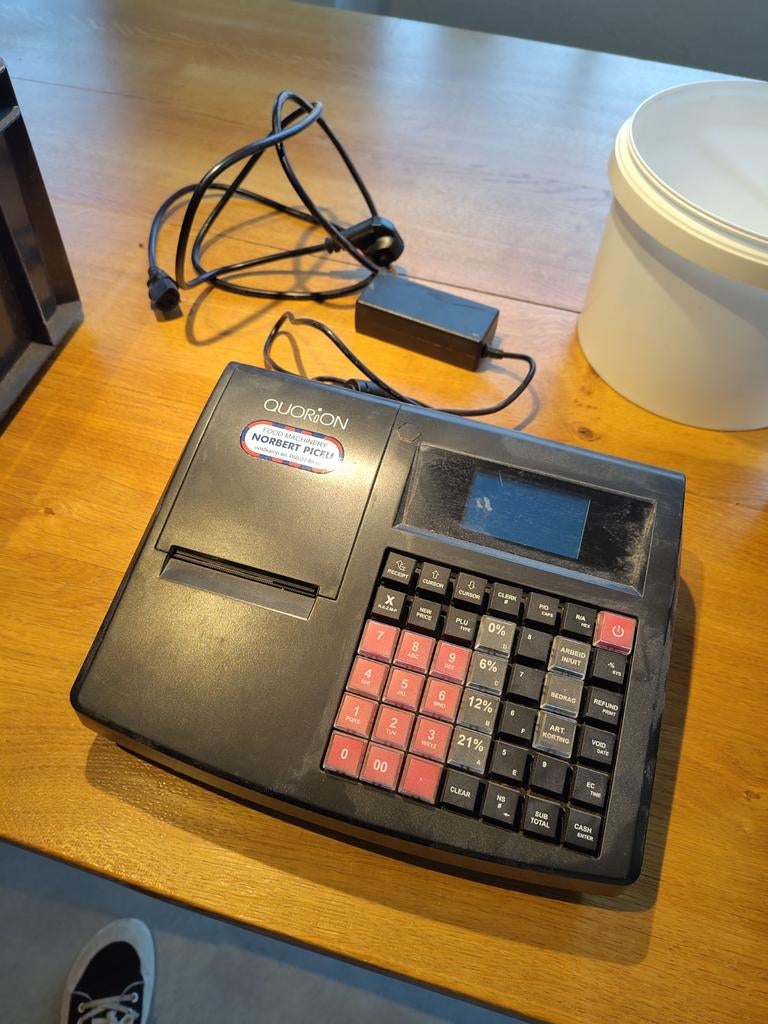 Witte kassa, Ophalen