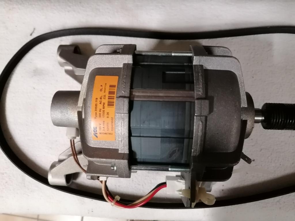 Motor en riem wasmachine AEG, Ophalen, Gebruikt, Voorlader