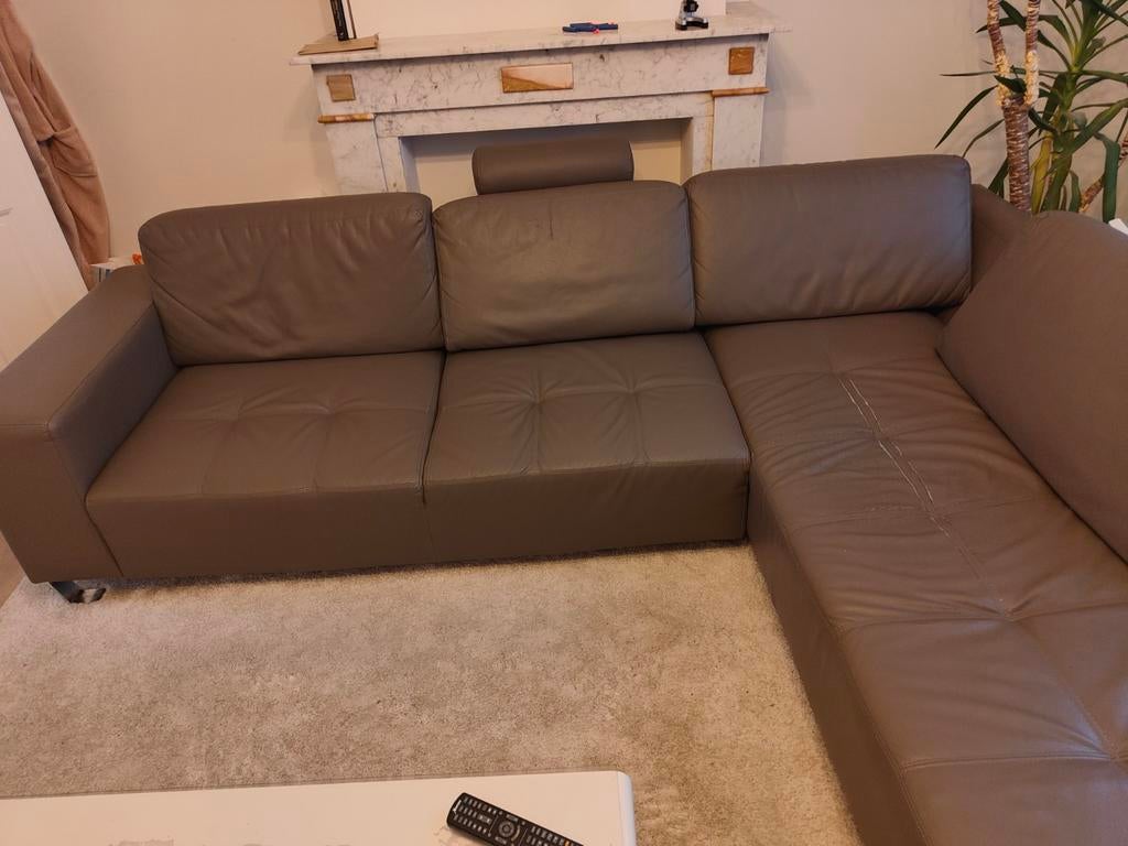 Fauteuil look cuir couleur taupe, Maison & Meubles, Enlèvement, Utilisé, Cuir, Look cuir taupe