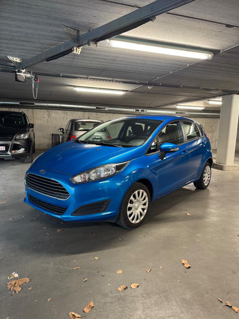 FORD FIESTA 1.3 BENZINE 1STE EIGENAAR 2013, Zwart, Blauw, Adaptieve lichten, Handgeschakeld