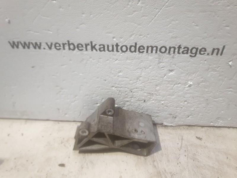 BOITE DE VITESSES SUPPORT ARRIÈRE automaat S60 I (RS / HV), Utilisé, Volvo