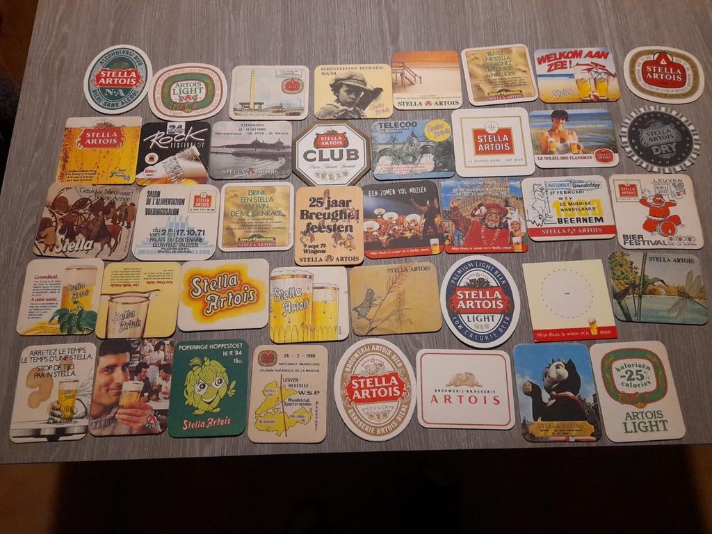 Bierviltjes Stella Artois  varia 50 stuks, Verzamelen, Ophalen of Verzenden, Stella Artois