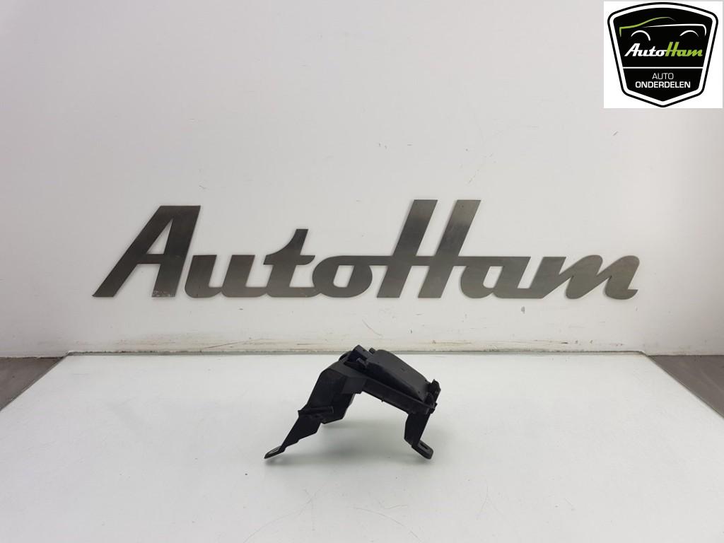 DIVERS Side assist sensor Golf VIII (CD1) (|2Q0907685D|), Utilisé, Volkswagen