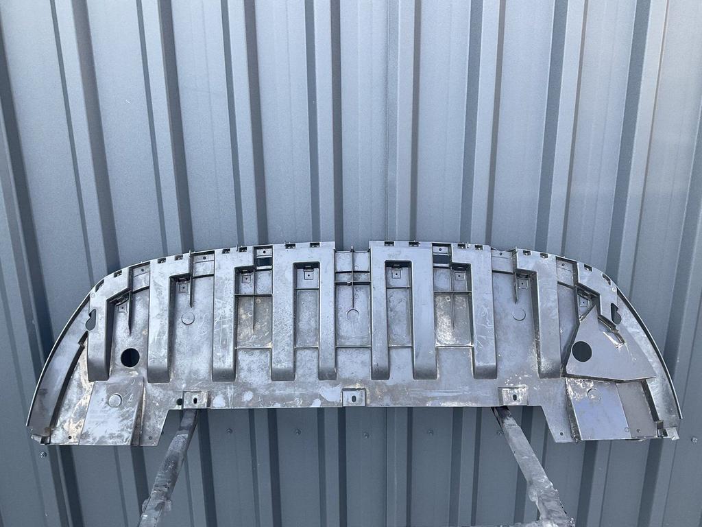 Bumper Renault Trafic FL 21-24 214755869R Onderplaat lip RE-, -, Utilisé, -, Enlèvement ou Envoi