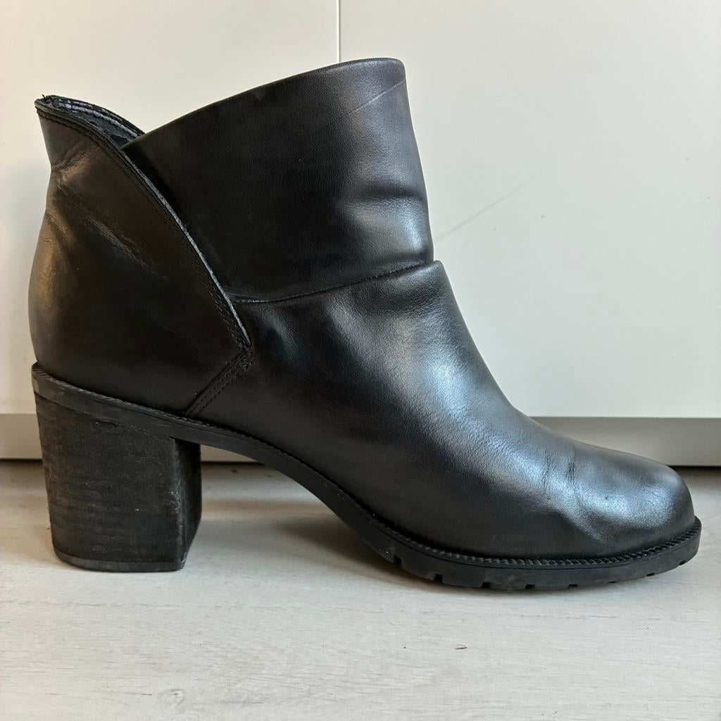 Bottines en cuir Clarks taille 42, Vêtements | Femmes, Enlèvement ou Envoi, Boots et Botinnes, Porté, Noir