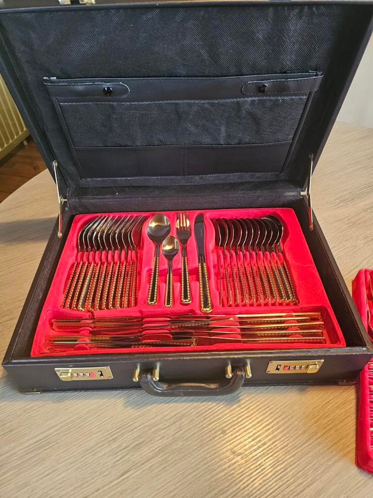 Bestekkoffer, Solingen 18/10, Muziek en Instrumenten, Ophalen