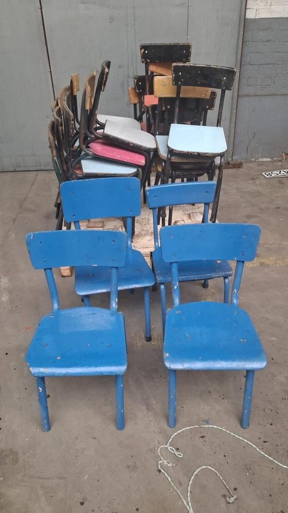 Lot de 22 petites Chaises pour Enfants Colorées - 40€, Articles professionnels, Enlèvement ou Envoi, Mobilier