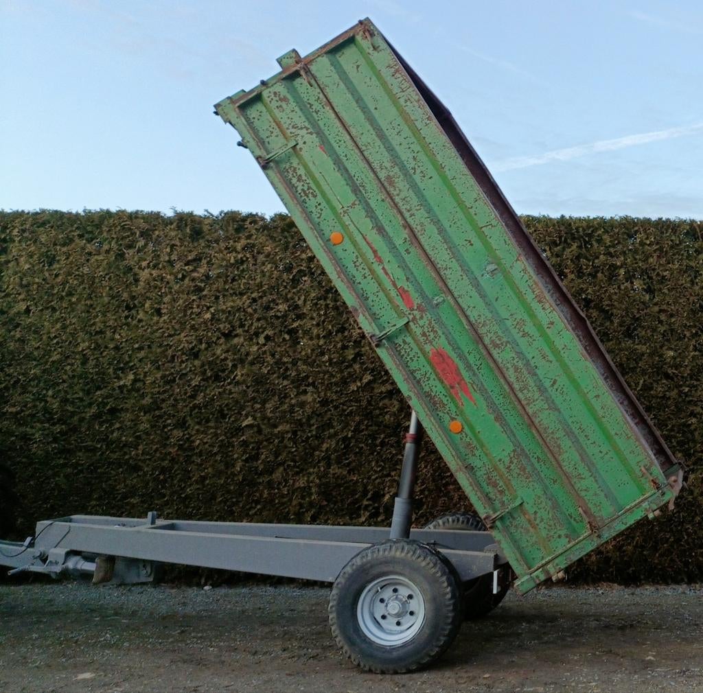 Kar voor tractor en andere materialen zie foto's, Autres marques, Jusqu'à 2500, 80 à 120 ch, Enlèvement