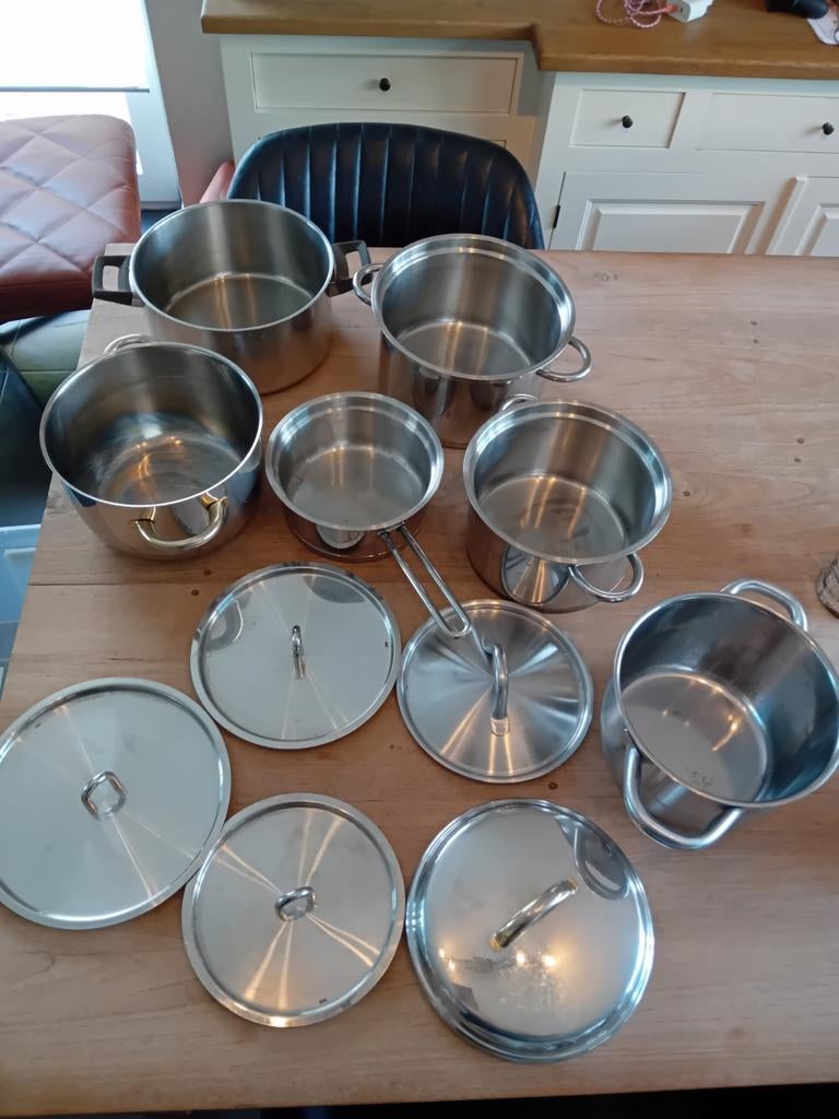 Lot potten, Huis en Inrichting, Keuken | Potten en Pannen, Ophalen