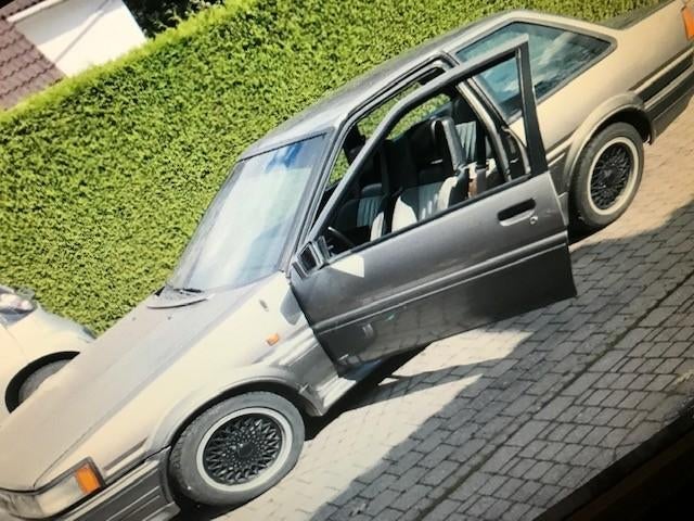 Toyota Corolla AE86 van 1986, Autos, Argent ou Gris, Corolla, 2 portes, Particulier