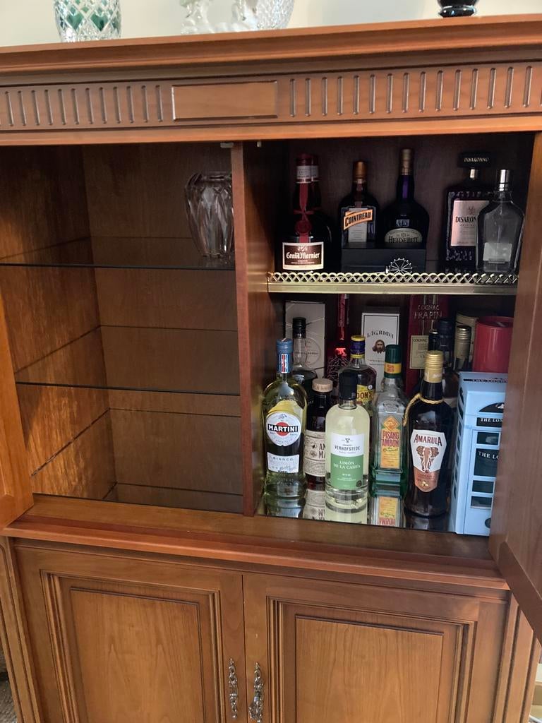 Barkast in kerselaar, Huis en Inrichting, Ophalen, Zo goed als nieuw