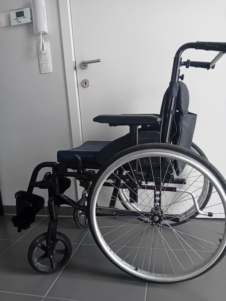 Manuele rolstoel, Diversen, Rolstoelen, Ophalen, Inklapbaar, Gebruikt, Duwrolstoel